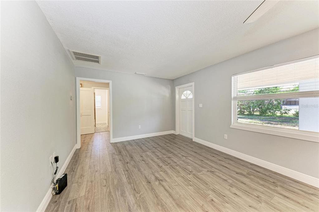 2401 10TH STREET W photo 5