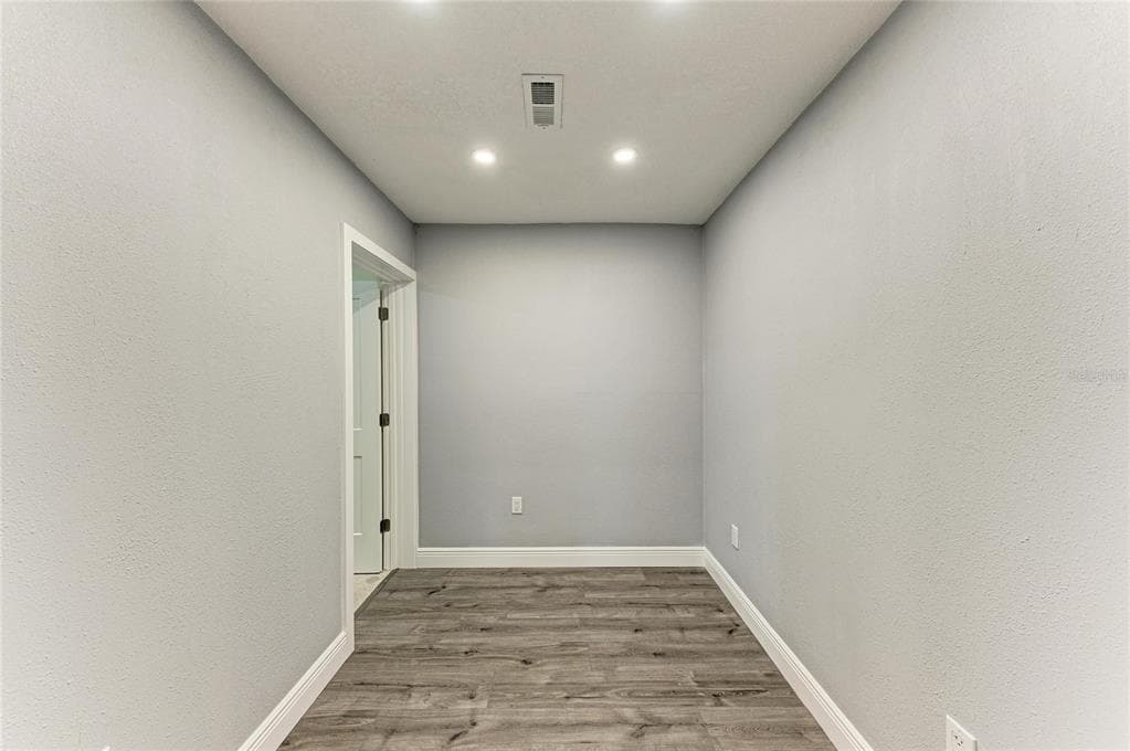 2401 10TH STREET W photo 15