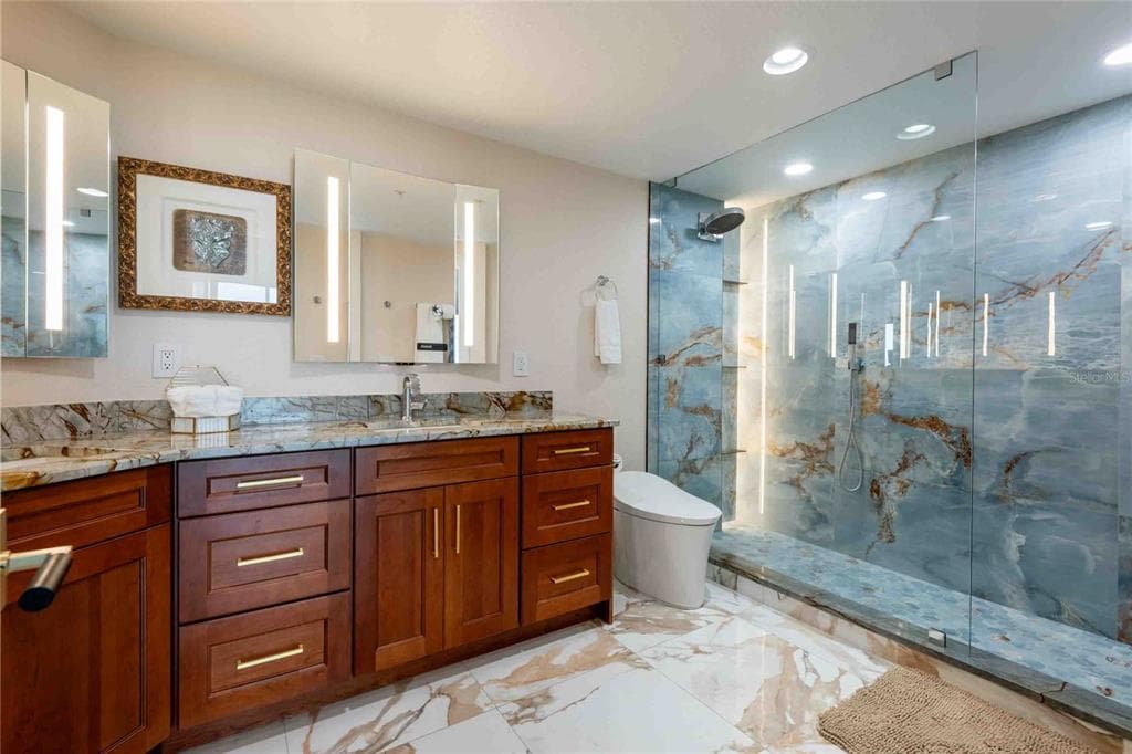 4737 DOLPHIN CAY LANE S 407 photo 17