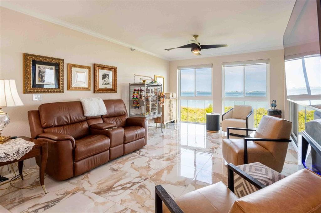 4737 DOLPHIN CAY LANE S 407 photo 4