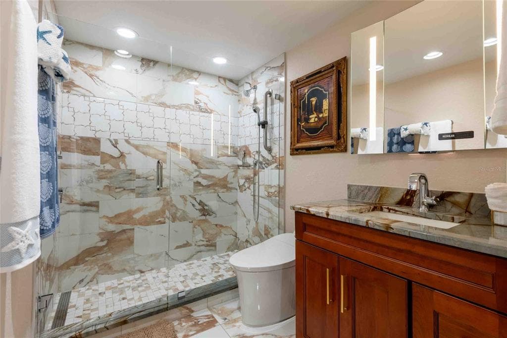 4737 DOLPHIN CAY LANE S 407 photo 21