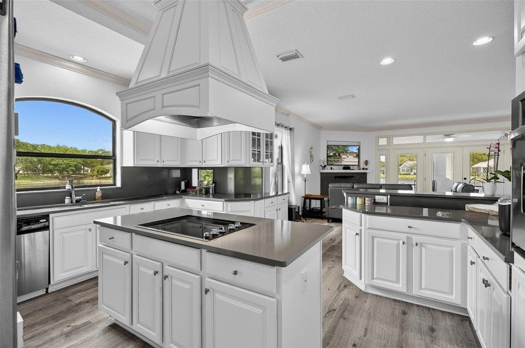 5 SANDPIPER COURT photo 17