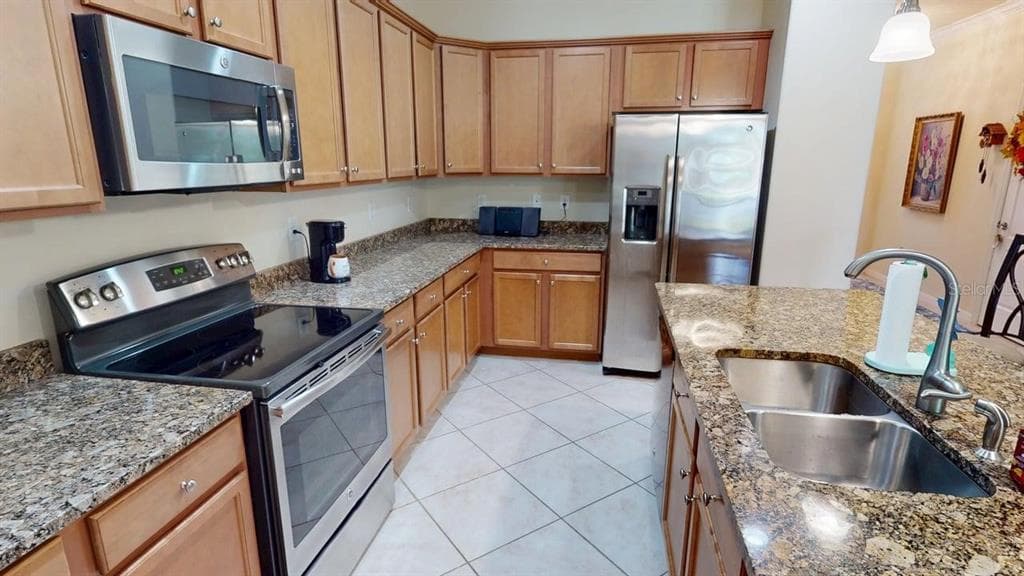 2571 LAURENTINA LANE photo 11