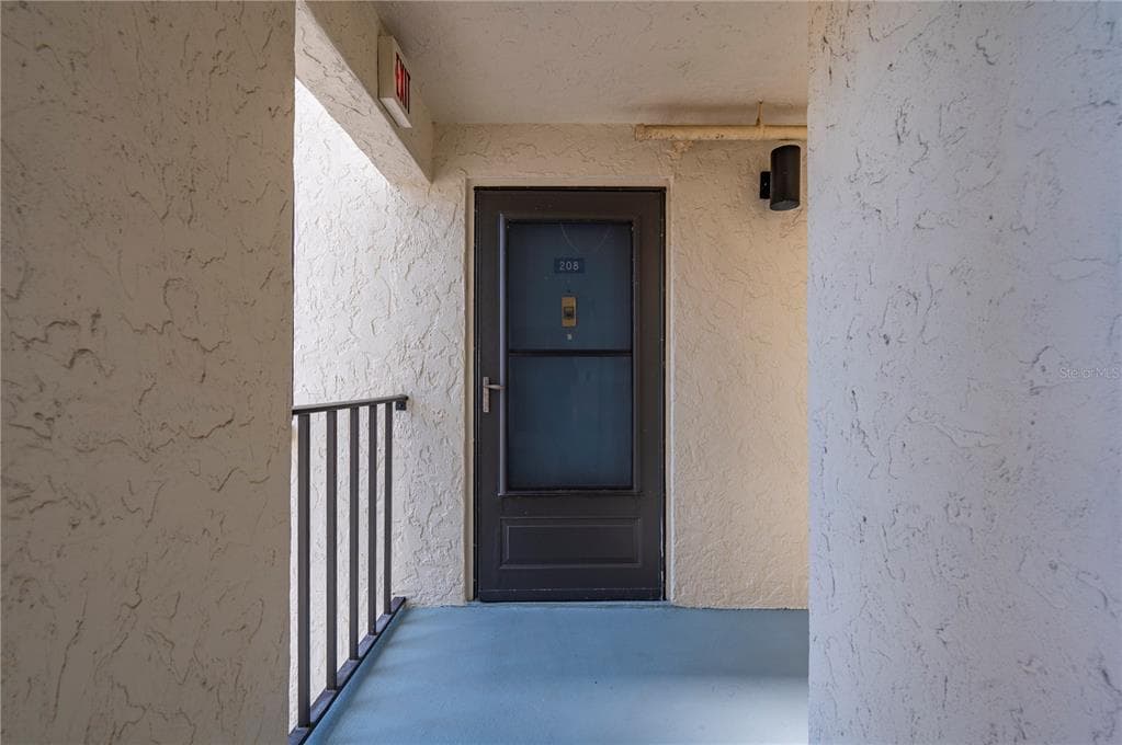 1701 BEACH ROAD 208 photo 2