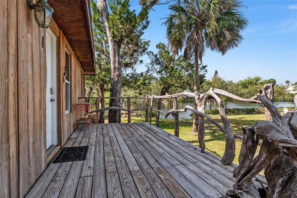 1326 S ESTUARY photo 17
