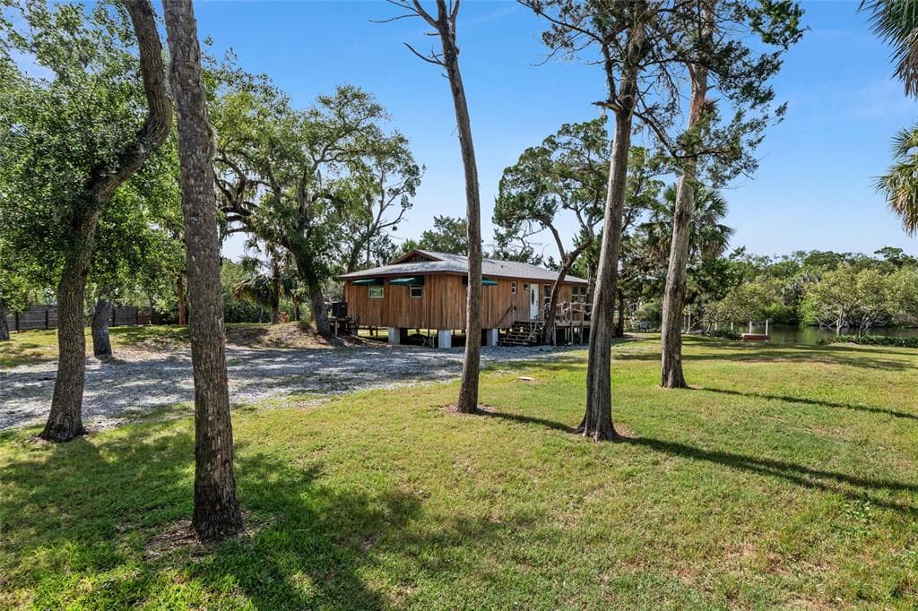 1326 S ESTUARY photo 9