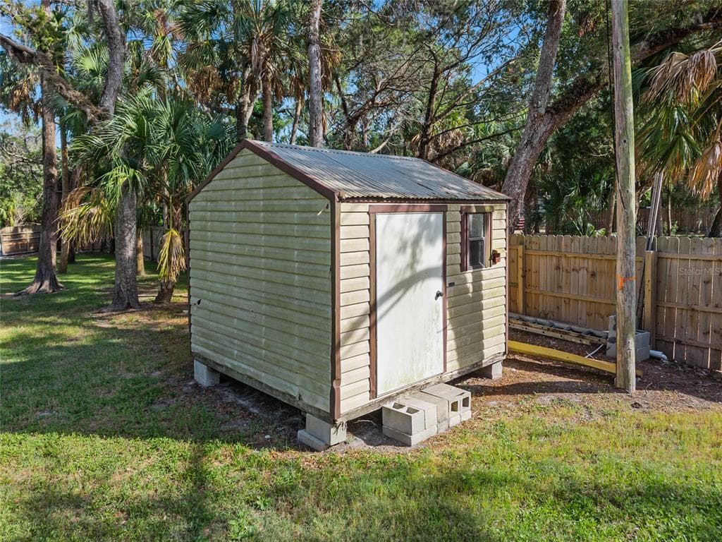 1326 S ESTUARY photo 10