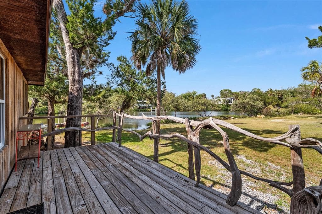 1326 S ESTUARY photo 18