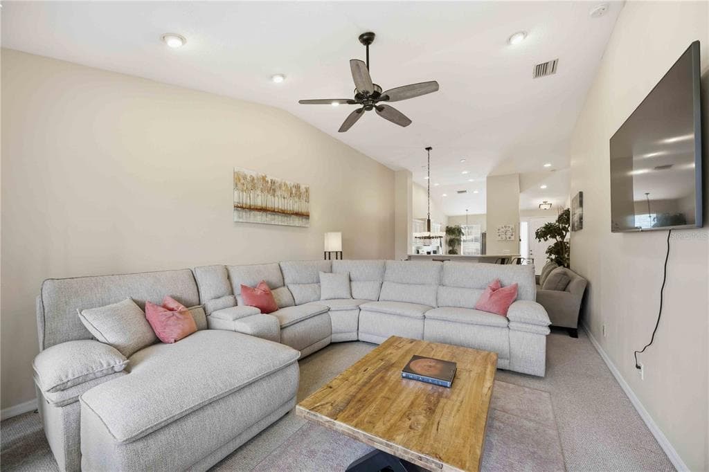 5629 KEY LARGO COURT B06 photo 13