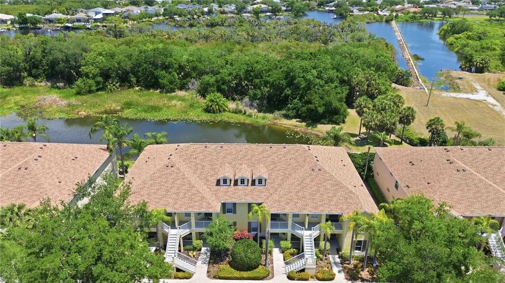 5629 KEY LARGO COURT #B06 1