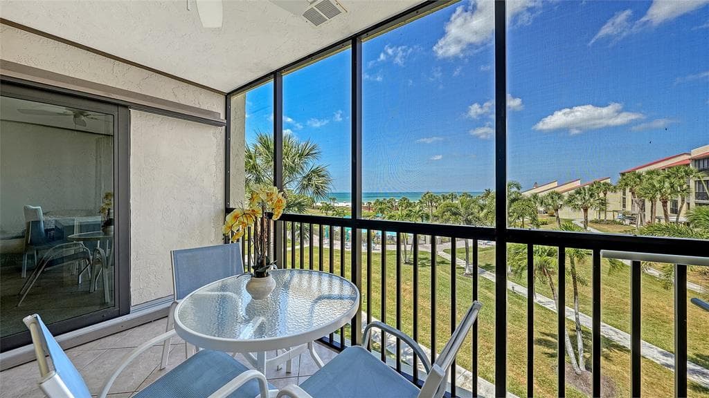 6234 MIDNIGHT PASS ROAD 307 photo 17