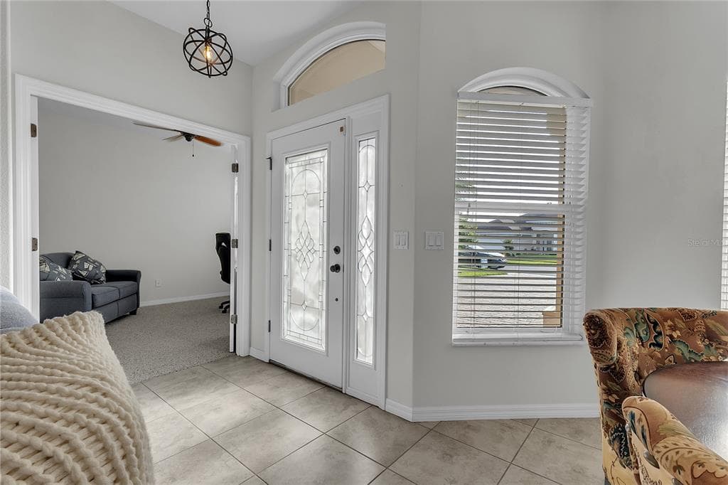 113 ARENA LAKE DRIVE photo 2