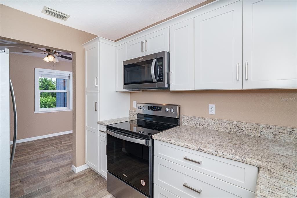 138 BUCKEYE AVENUE NW photo 9