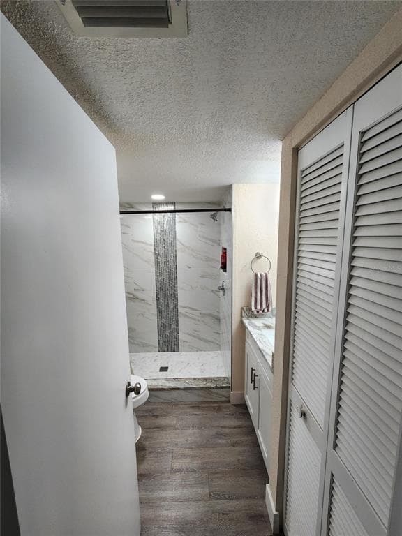 3402 ELLENWOOD LANE photo 6