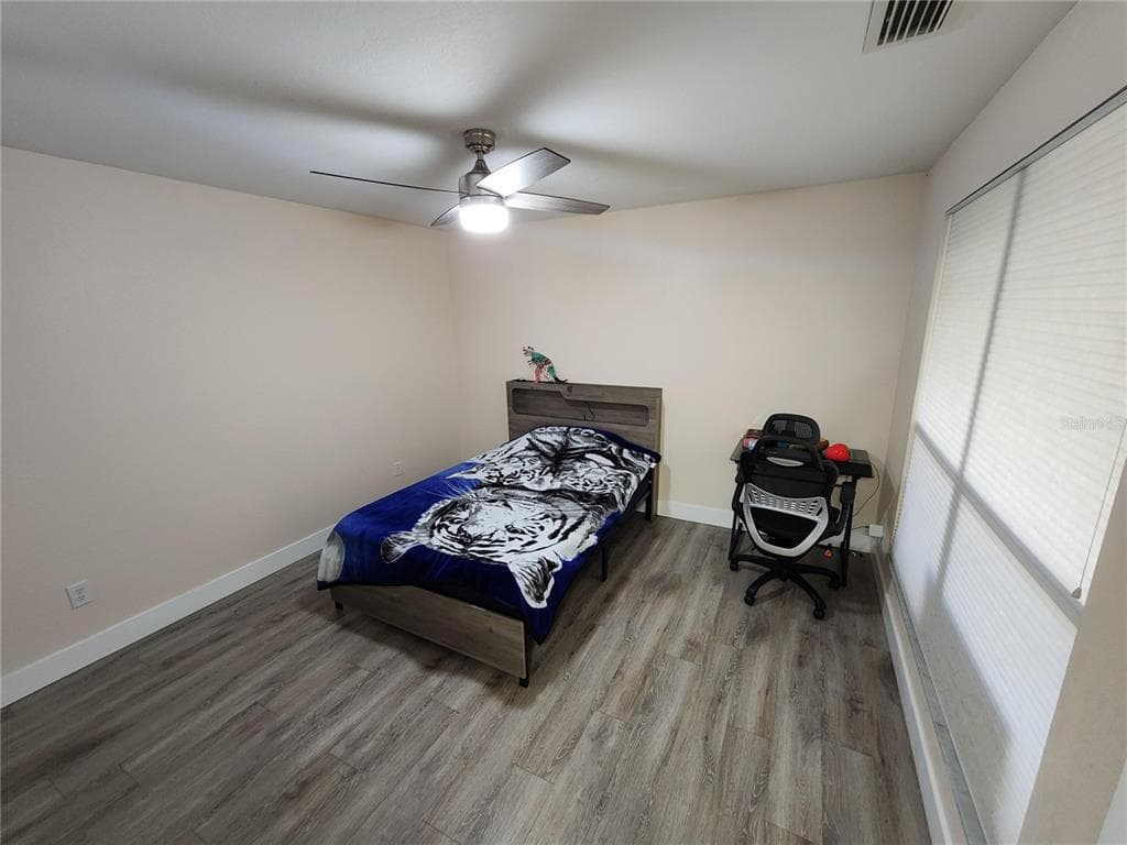 3402 ELLENWOOD LANE photo 10