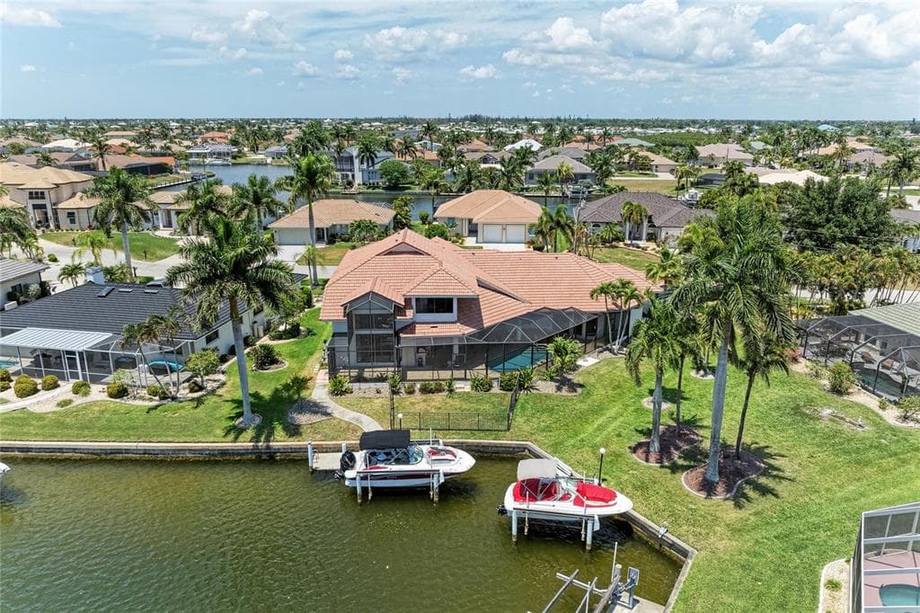 524 LA CARUNA COURT photo 5