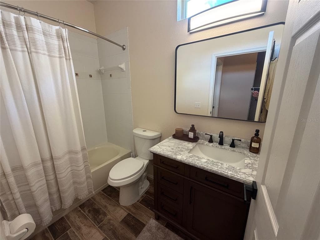 217 36TH STREET NE photo 10