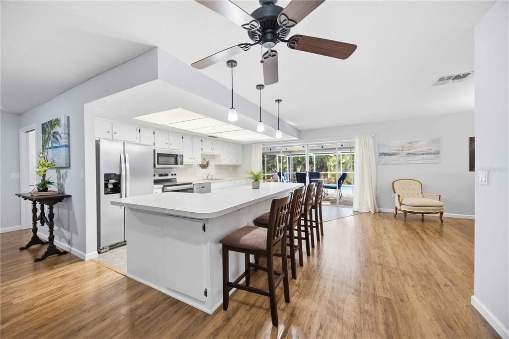 2091 CANNOLOT BOULEVARD photo 11