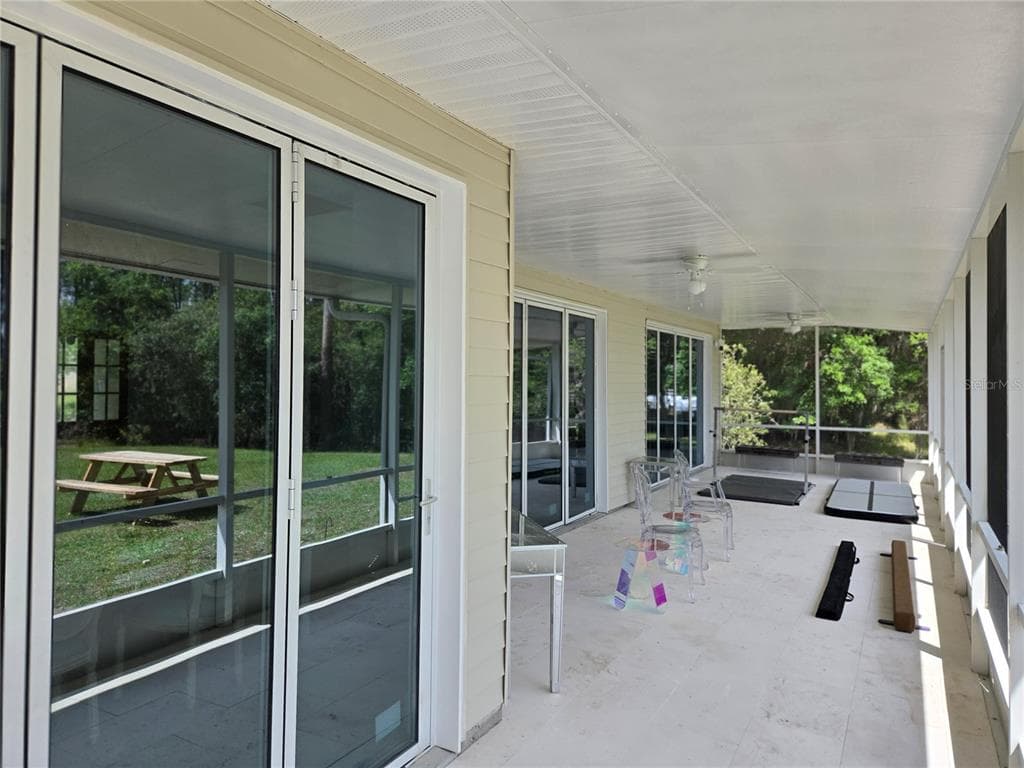 560 EDEN DRIVE photo 15