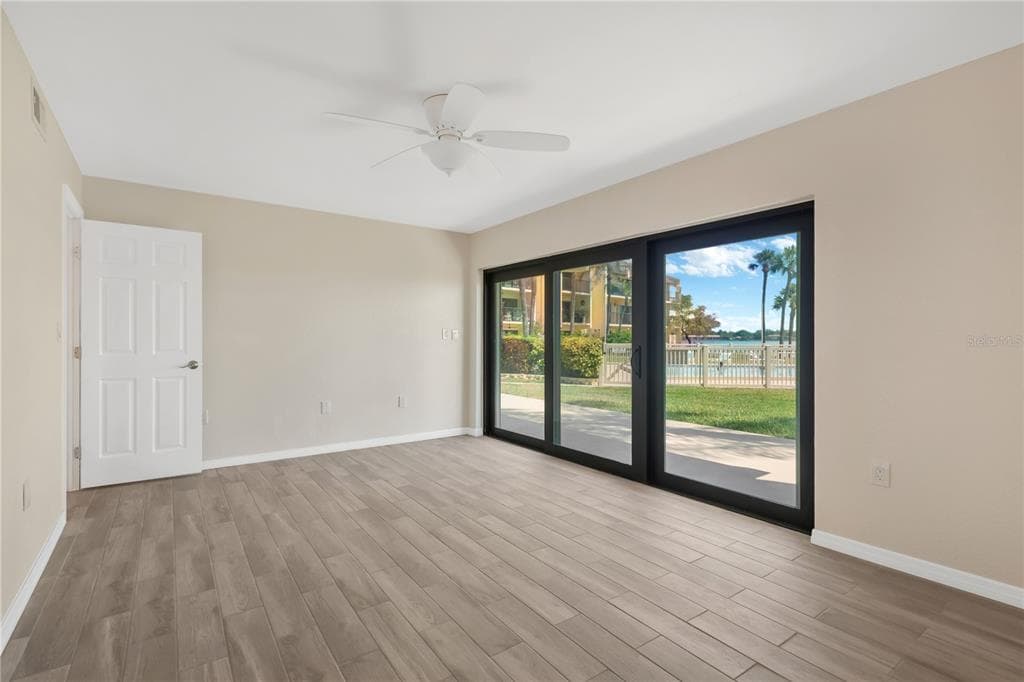 7520 SUNSHINE SKYWAY LANE S P5 photo 24
