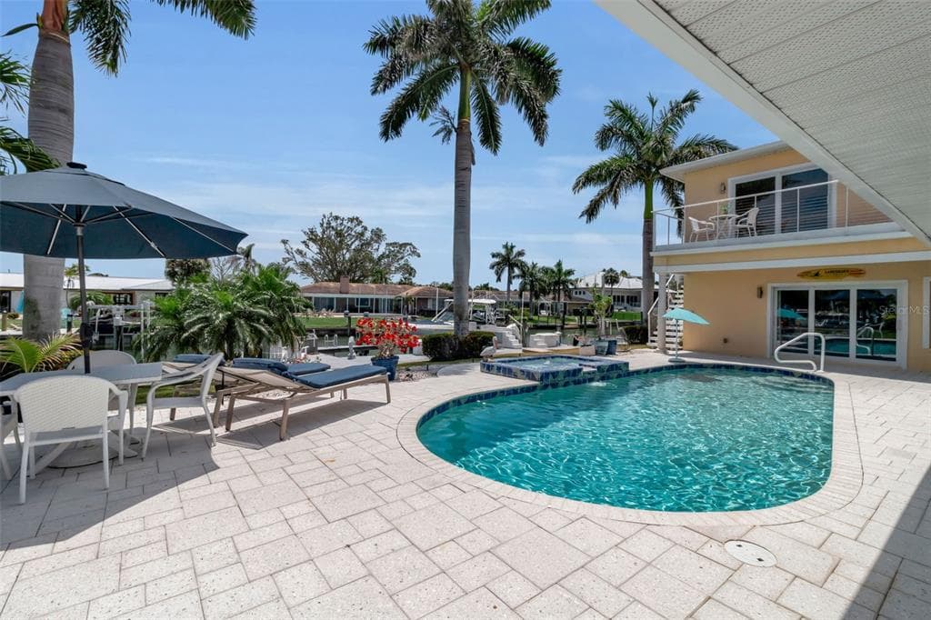 524 HORNBLOWER LANE photo 6