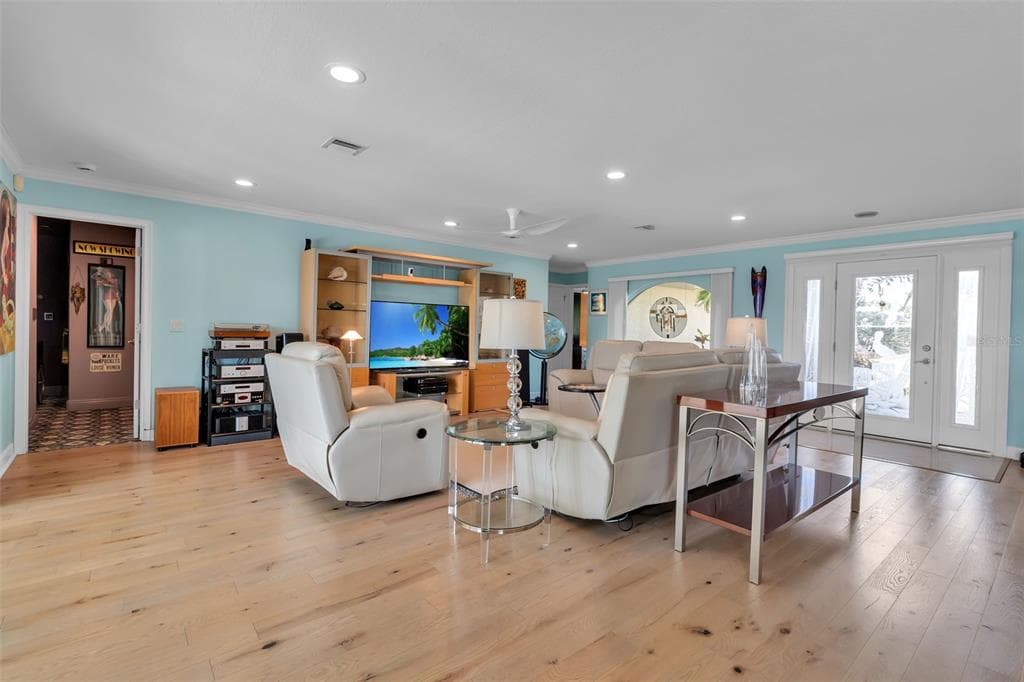 524 HORNBLOWER LANE photo 16
