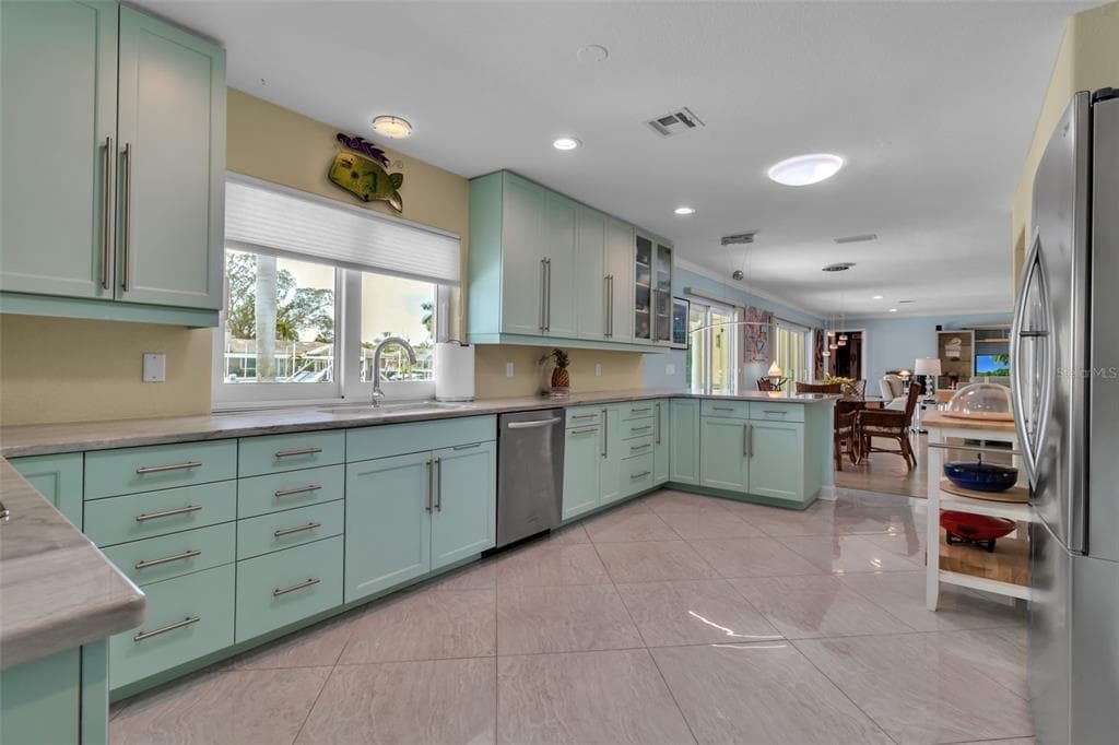 524 HORNBLOWER LANE photo 24