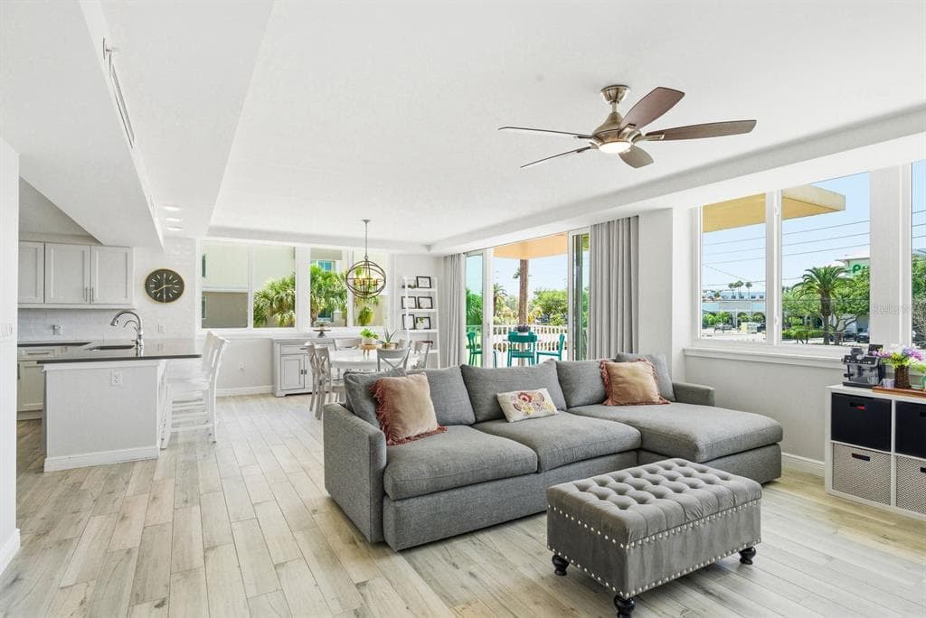 223 ISLAND WAY 2D photo 10