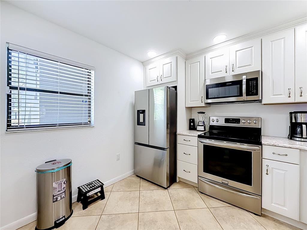 2650 COUNTRYSIDE BOULEVARD E103 photo 6