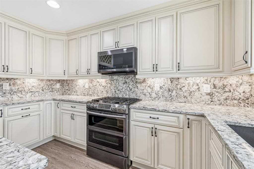 4462 EWING CIRCLE photo 17