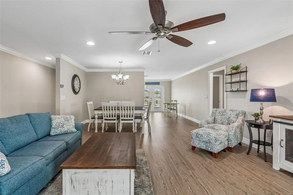 4462 EWING CIRCLE photo 12