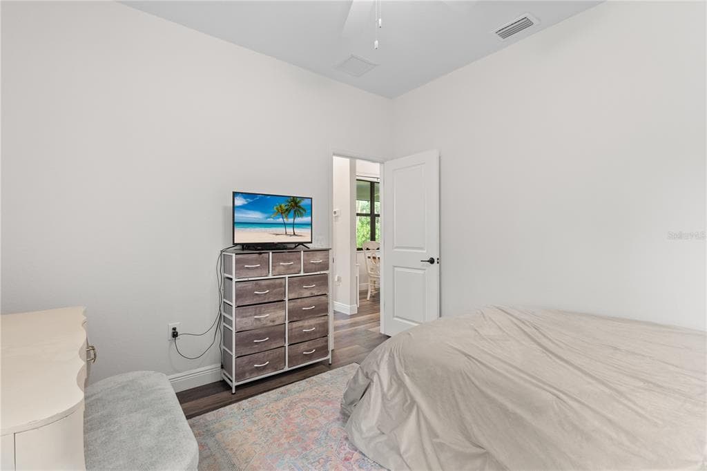241 HOFFER STREET photo 25
