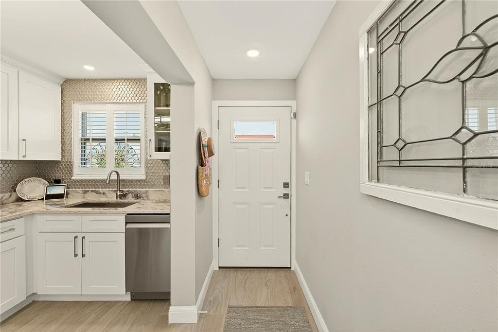 3018 59TH STREET S 112 photo 3