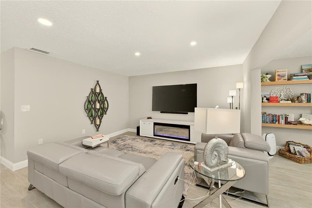 3018 59TH STREET S 112 photo 15