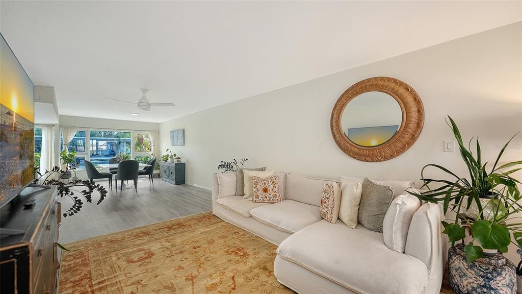 1100 IMPERIAL DRIVE 108 photo 13