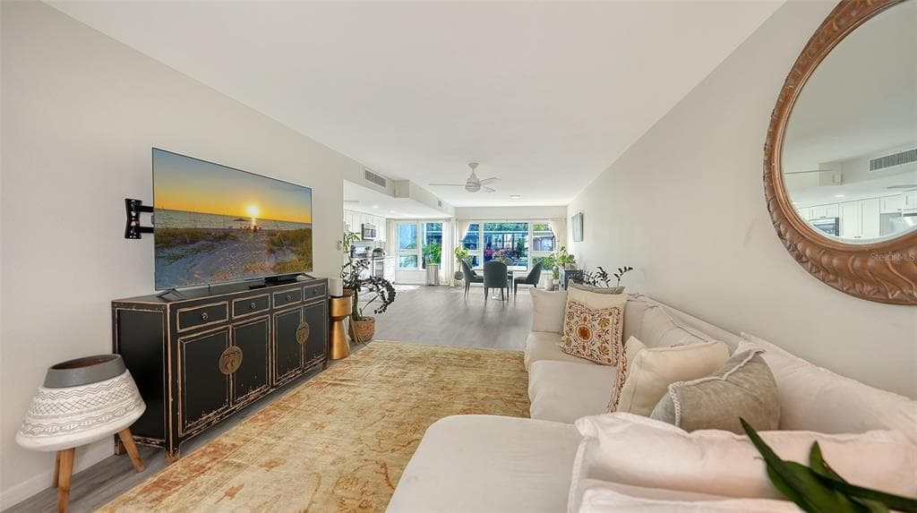 1100 IMPERIAL DRIVE 108 photo 12