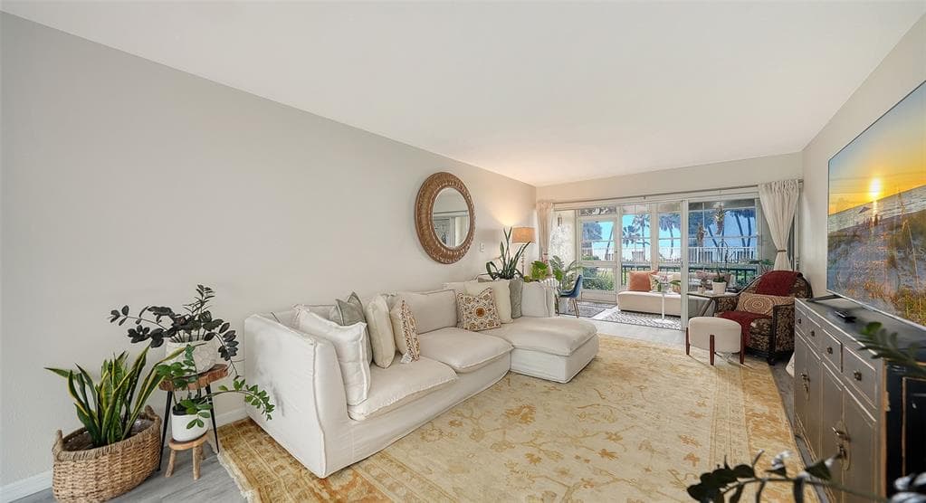 1100 IMPERIAL DRIVE 108 photo 8