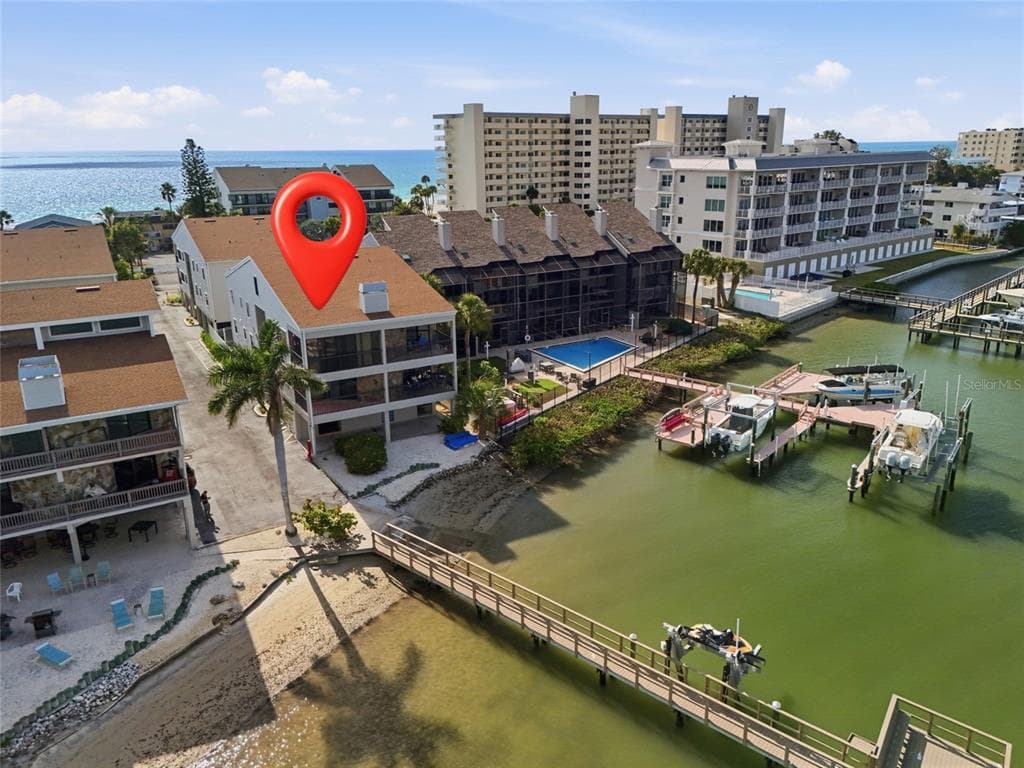 19937 GULF BOULEVARD B3 photo 1
