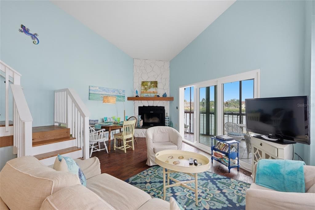 19937 GULF BOULEVARD B3 photo 5