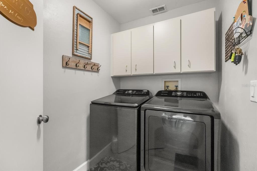 988 DEER SPRINGS ROAD photo 14