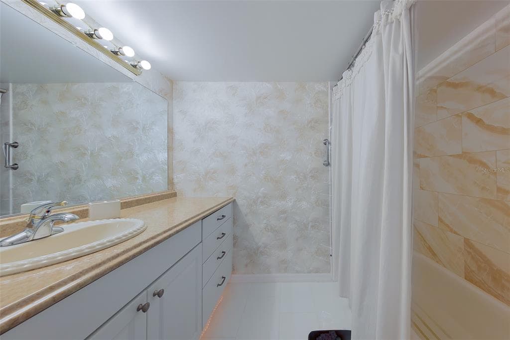 946 VIRGINIA STREET 107 photo 18