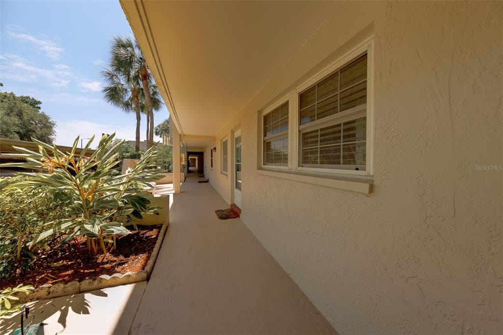 946 VIRGINIA STREET 107 photo 25