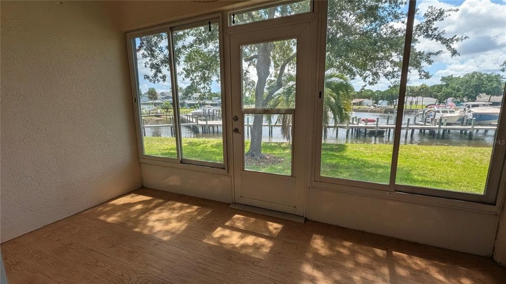 11040 W COVE HARBOR DRIVE photo 17