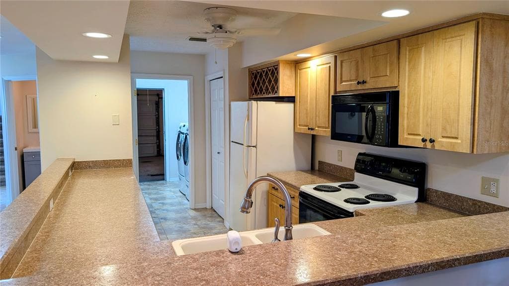 11040 W COVE HARBOR DRIVE photo 8