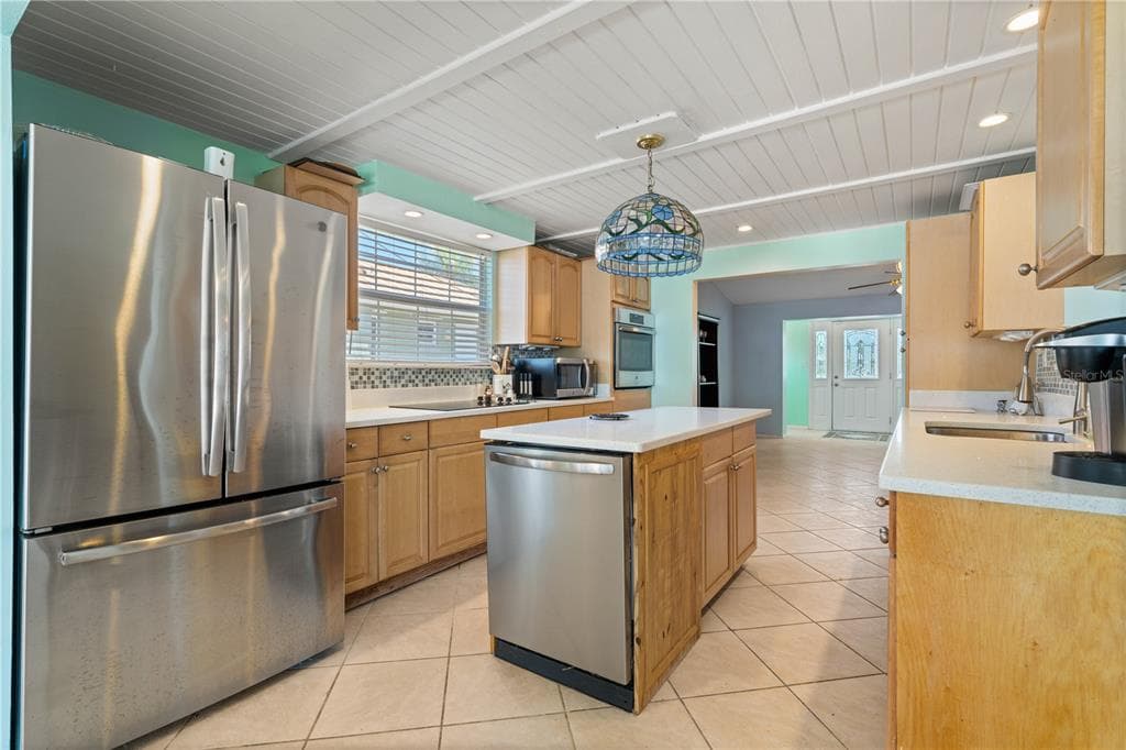 174 SPRING LAKE BOULEVARD NW photo 22