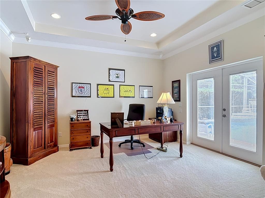 21 RICHMOND DR 5