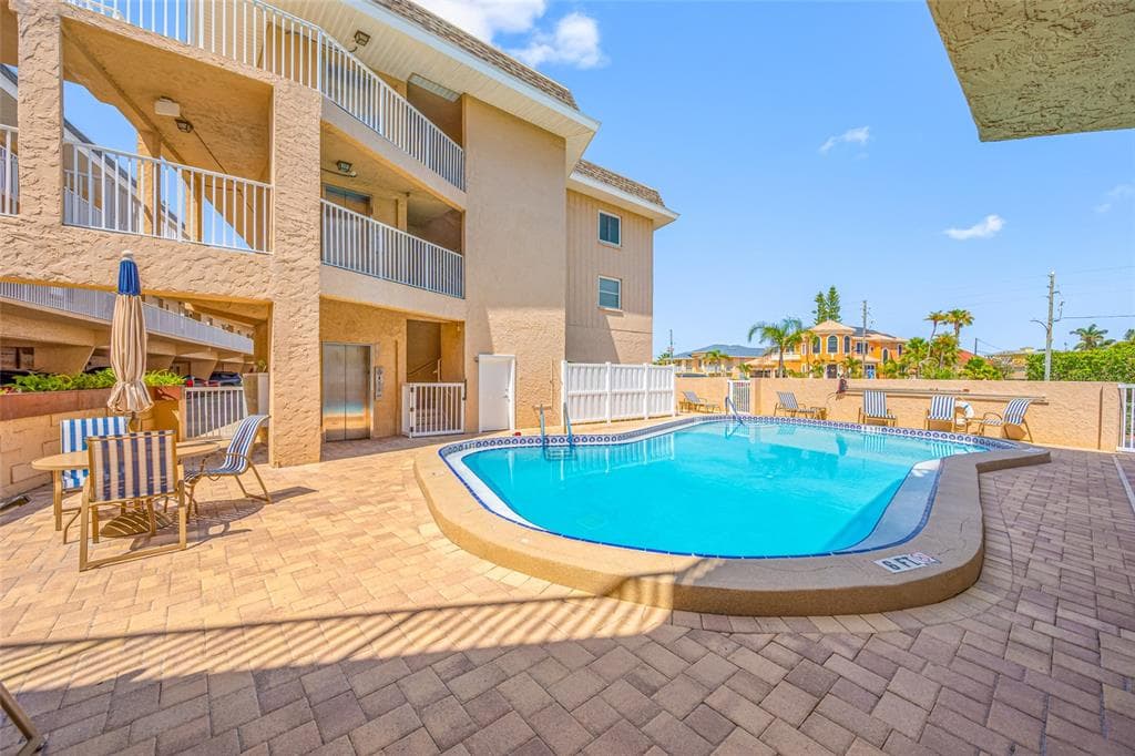 3100 GULF BOULEVARD 132 photo 5