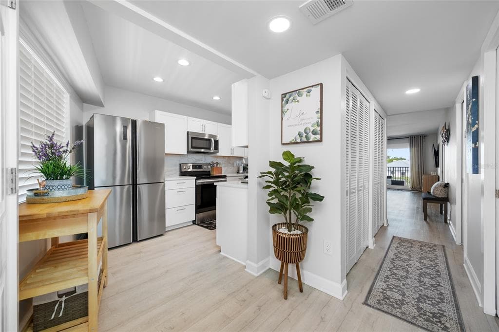 3100 GULF BOULEVARD 132 photo 25