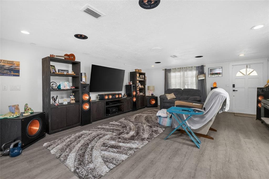 625 SANDPIPER LANE photo 6