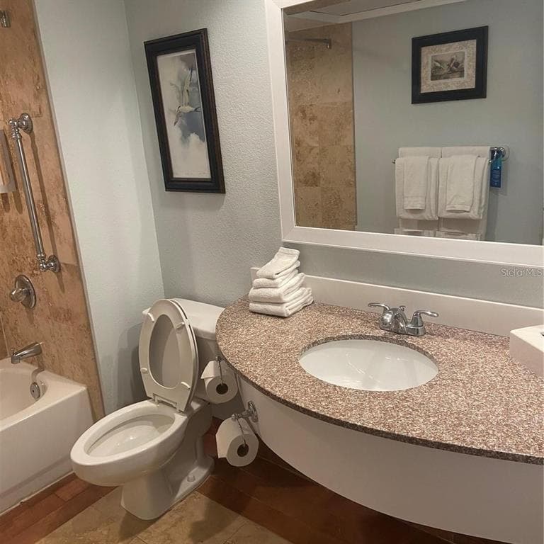 5500 GULF BOULEVARD 4246 photo 9